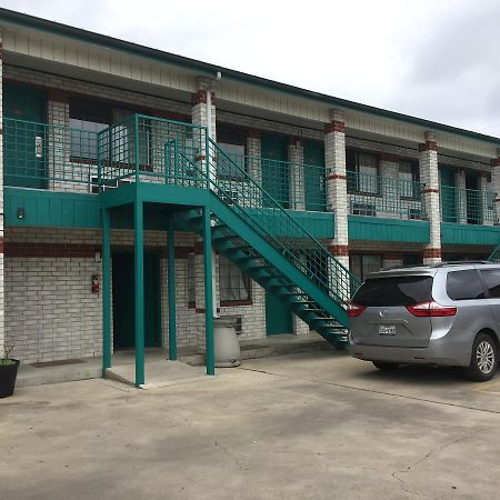 Garden Inn Motel San Antonio Exterior photo