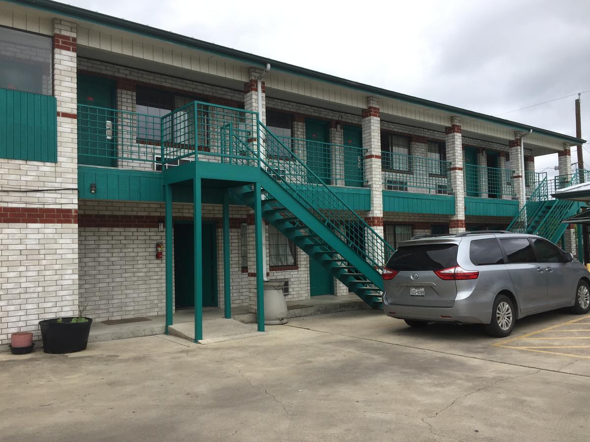 Garden Inn Motel San Antonio Exterior photo